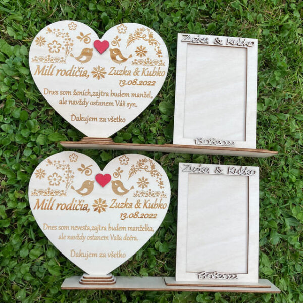 Gravírované poďakovanie s červeným srdiečkom a fotorámikom 72