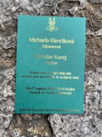 Smaragdové oznámenie s metalickou zlatou 156