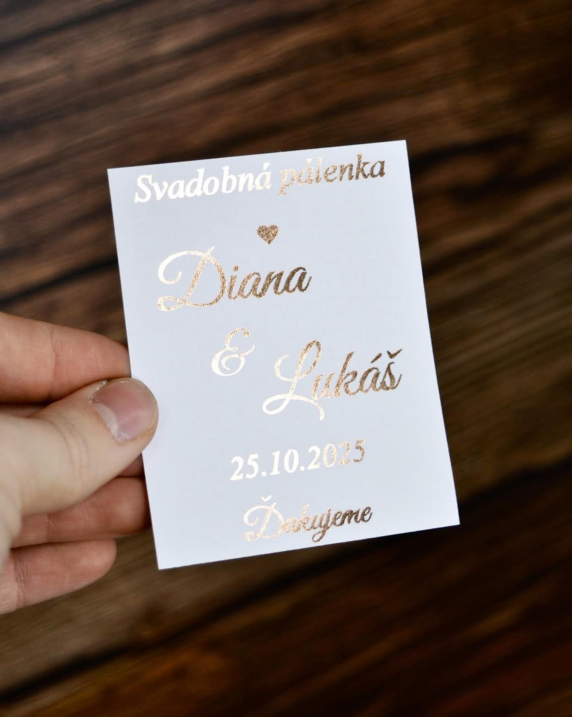Svadobná etiketa - Iniciály s rose gold metalickou tlačou 10