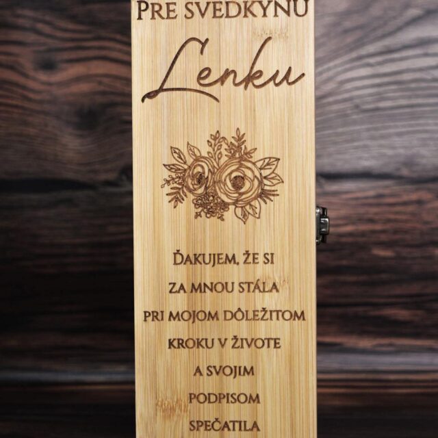 Krabička na víno pre svedkyňu s gravírovaním 1
