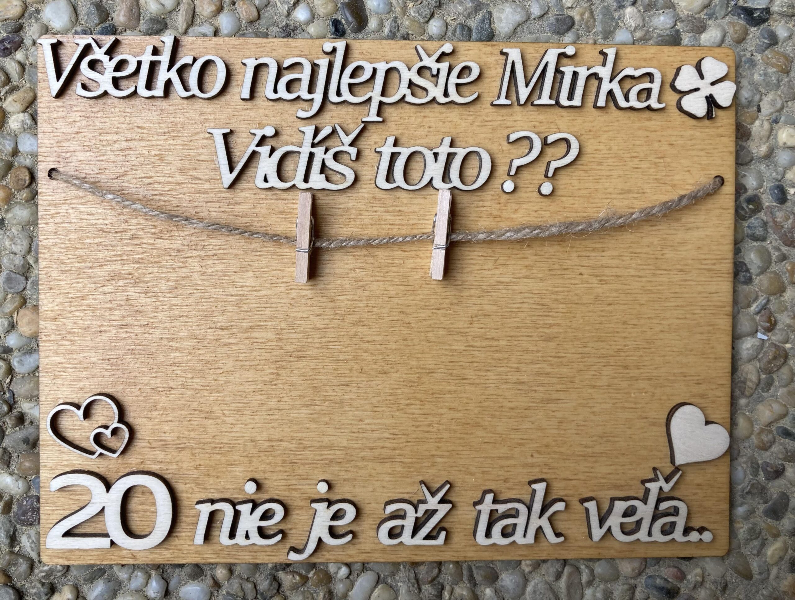 Drevená tabuľka na peniaze k narodeninám 34