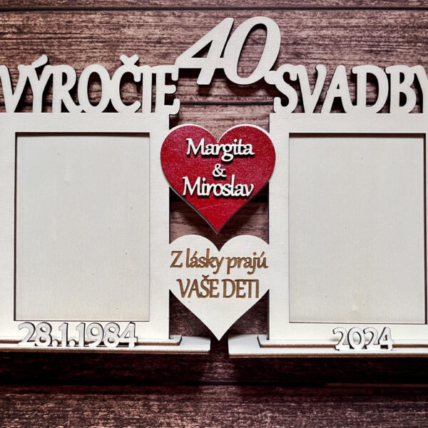 Dvojitý fotorámik k výročiu svadby s červeným srdiečkom 19