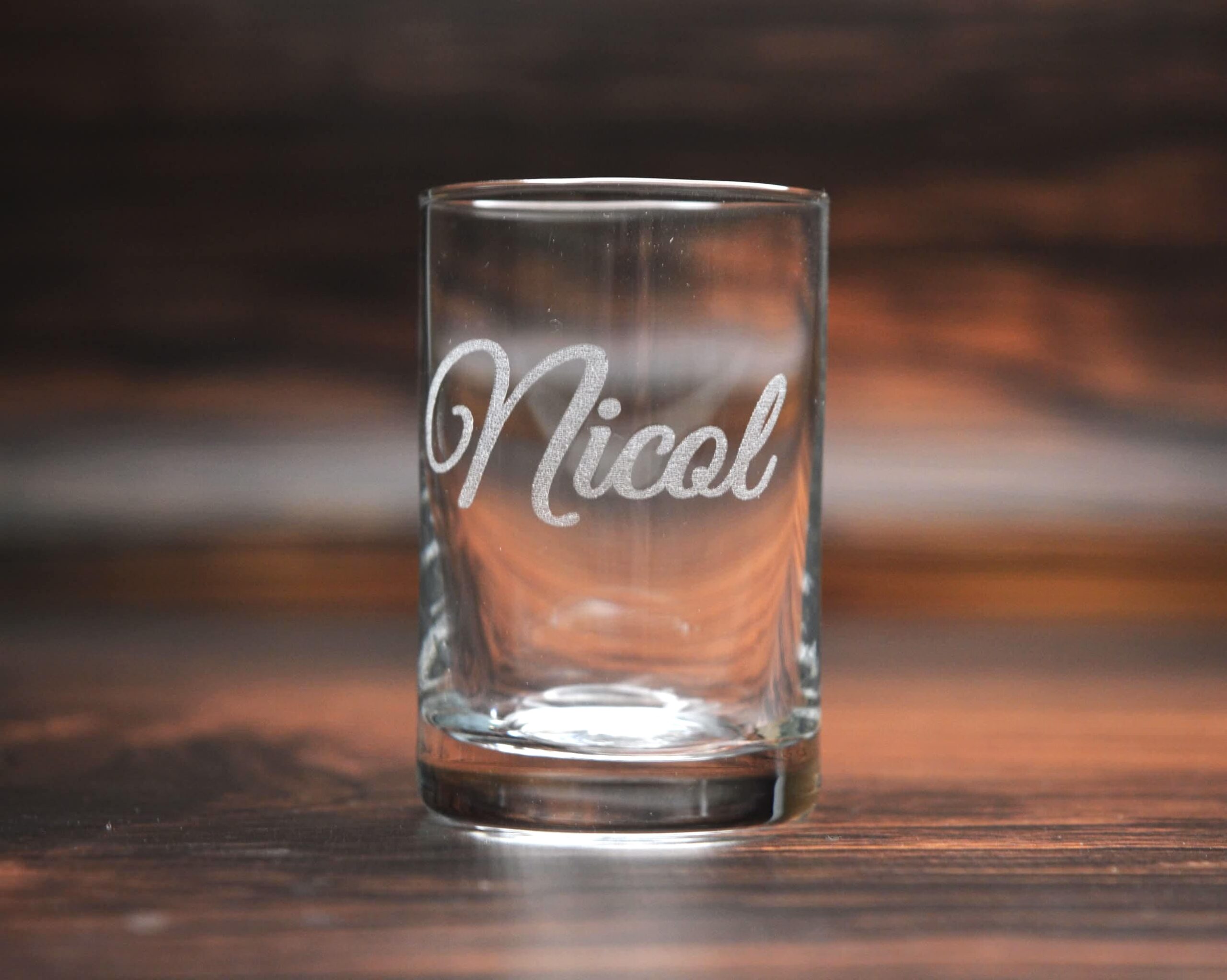 Personalizované štamperlíky s gravírovanými menami 9