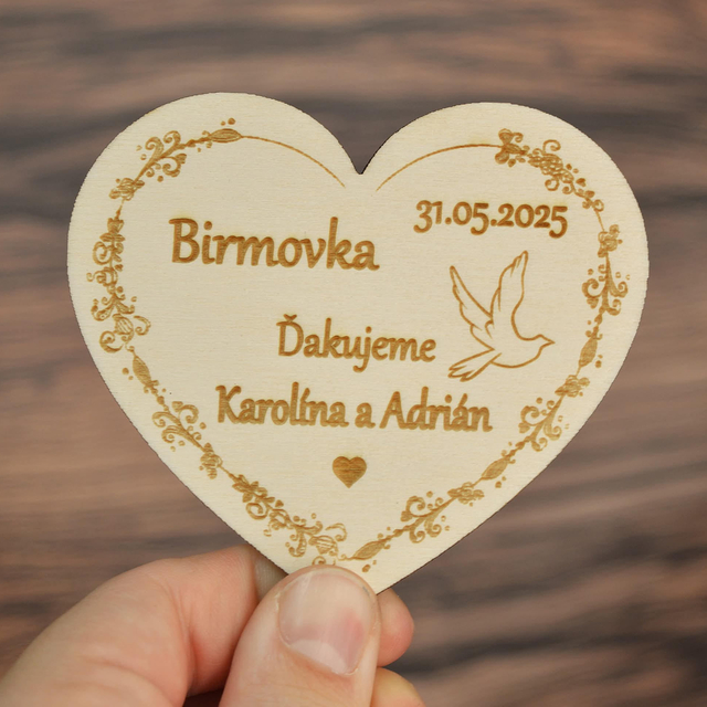 Drevená magnetka na slávnosť birmovania s holubicou 69